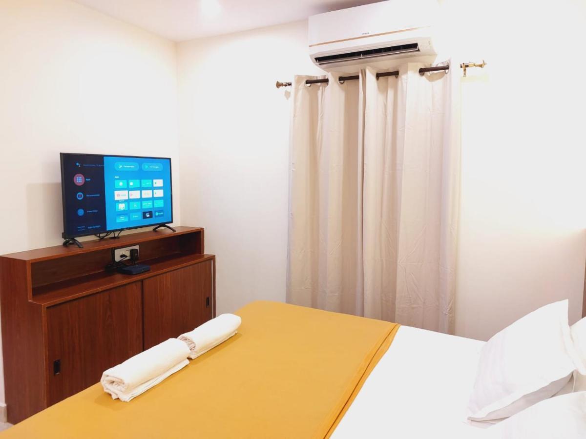 Chippy Residency Hotel Chennai Exterior photo